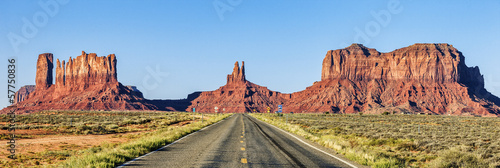 Panoramic view of Road To Monument Valley