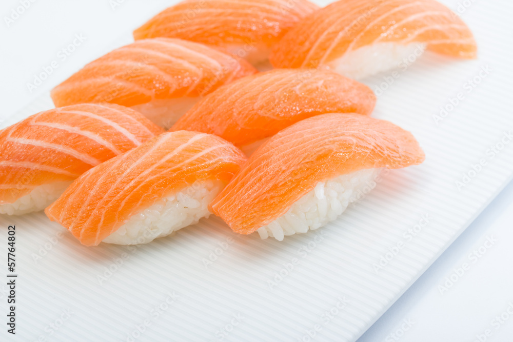 salmon nigiri