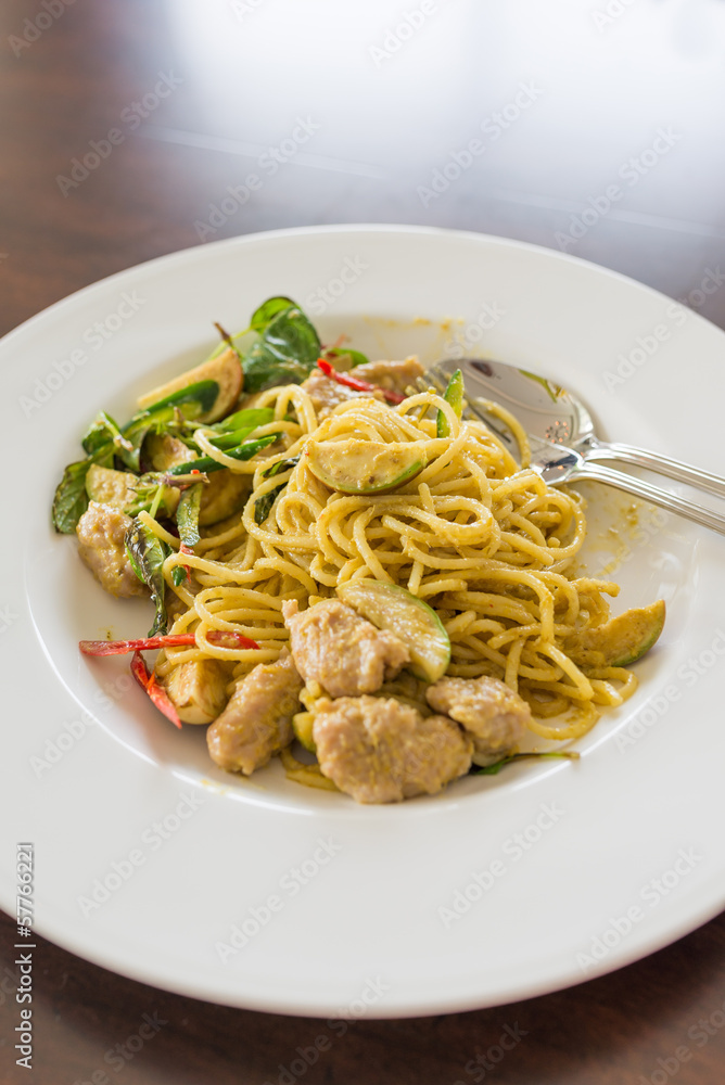 Spaghetti keaw whan, Thai style green curry noodle Spaghetti keaw whan, Thai style green curry noodle