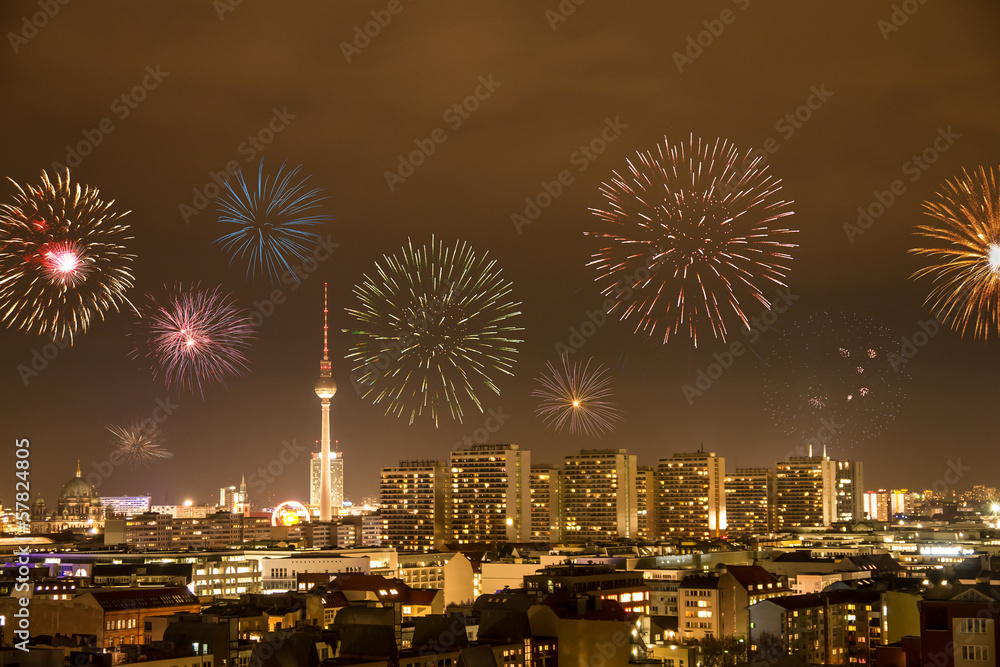 Naklejka premium feuerwerk über berlin