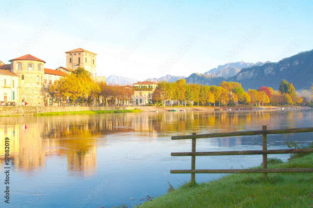 Fototapeta premium on the Adda river, glimpse of Brivio