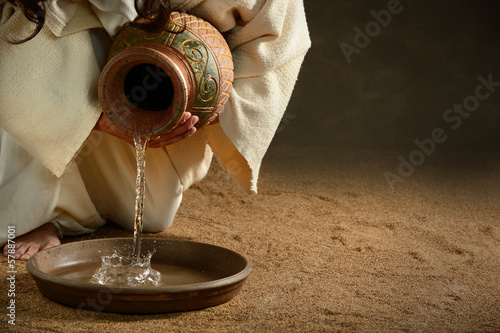 Принти на полотні Jesus Pouring Water