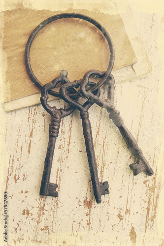 three old keys © Mallivan