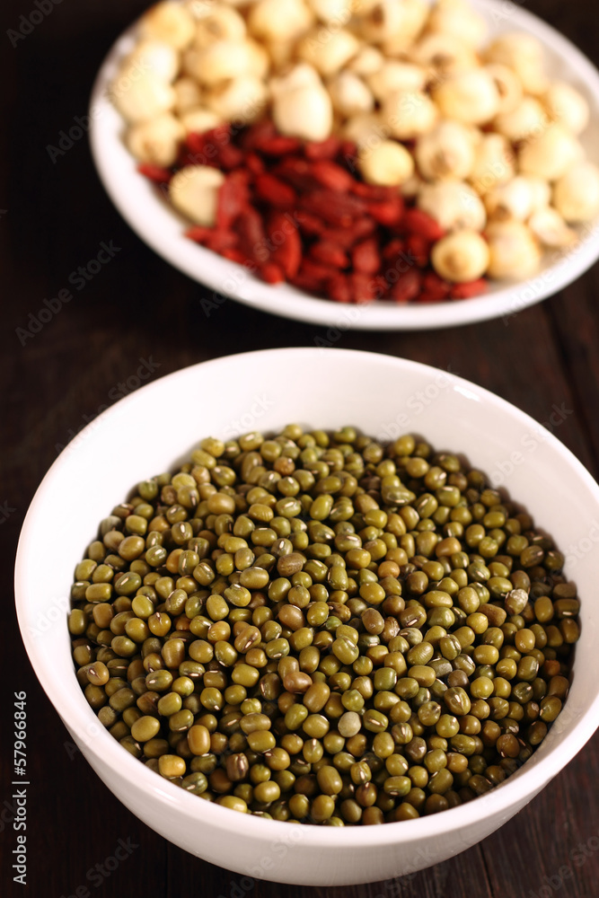 Traditional Chinese Herbal Medicine Traditional Chinese Herbal Medicine