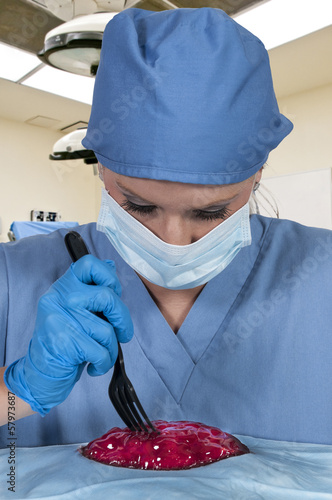 Fényképezés Woman Brain Surgeon