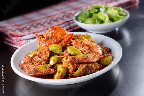 Foto Malaysian traditional spicy dish with stinky bean