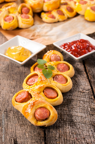 Sausages in pastry