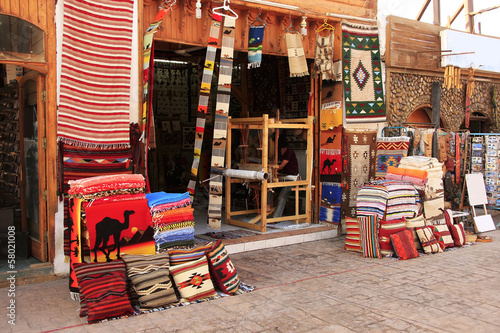 Fotografie Colorful market, town of Dahab, Egypt