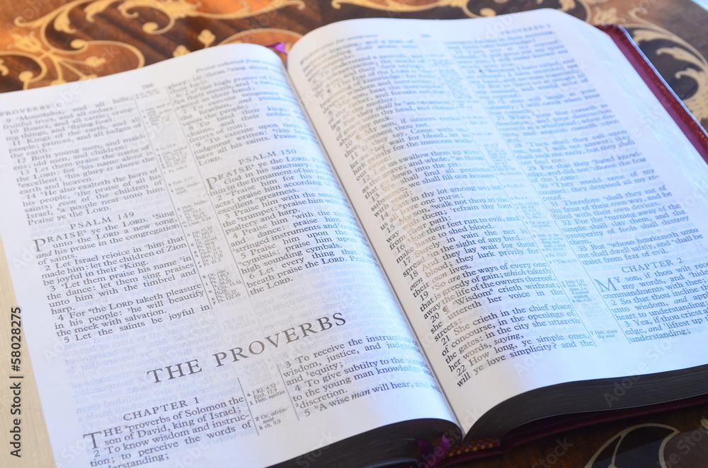 Fototapeta premium Holy Bible