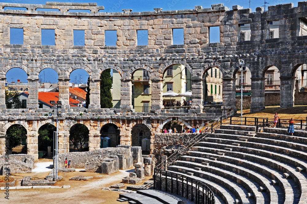 Pola, Anfiteatro romano