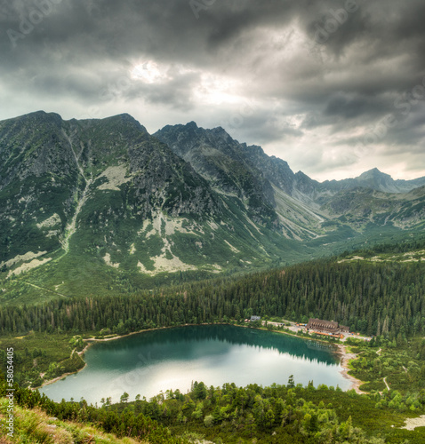 Fototapeta Naklejka Na Ścianę i Meble -  mountain landscape with pond and mountain chalet