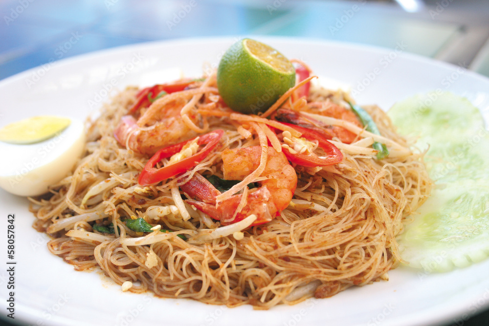 fried rice noodles with Seafood