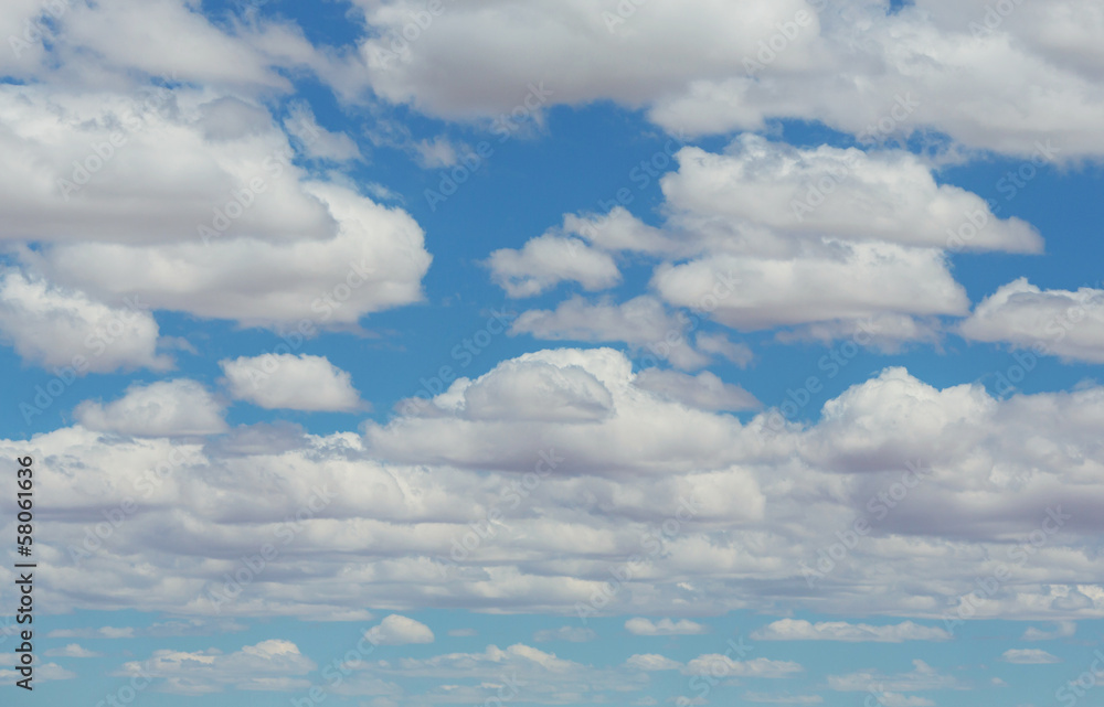 Obraz premium White clouds