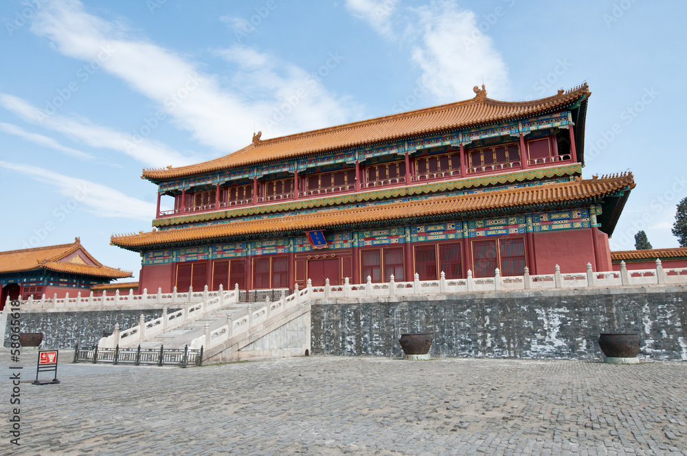 Pavilion of Embodying Benevolence (Tiren) in Forbidden City Pavilion of Embodying Benevolence (Tiren) in Forbidden City