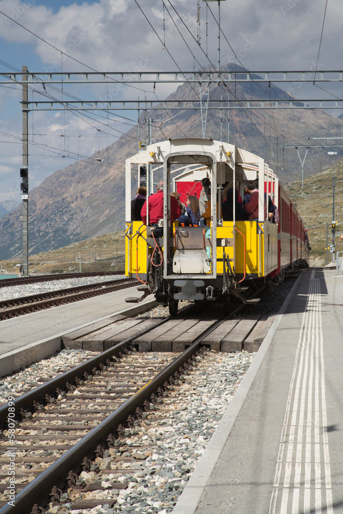 Trenino Rosso del Bernina Trenino Rosso del Bernina