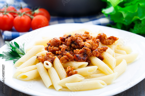 Pasta with bolognese sauce