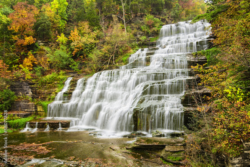 Obraz premium Autumn Waterfall