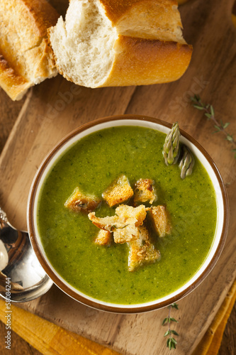 Homemade Green Asparagus Soup