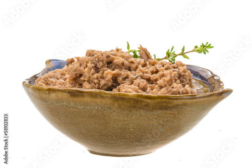 Canned tuna