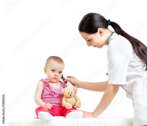 doctor measuring  temperatu...