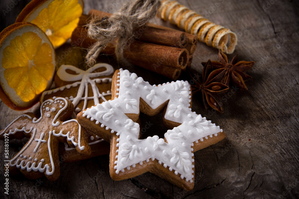 Tradition christmas gingerbreads Tradition christmas gingerbreads