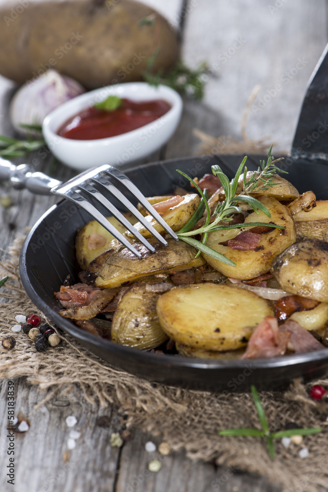 Portion of roasted Potatoes Portion of roasted Potatoes