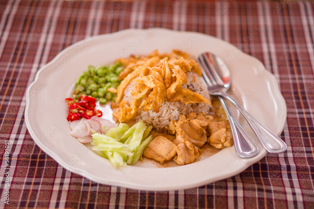 Spicy rice with chicken, eggs, pepper salad Spicy rice with chicken, eggs, pepper salad