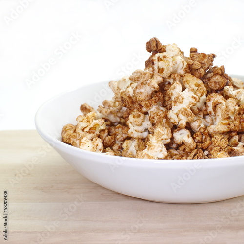 caramel chocolate popcorn