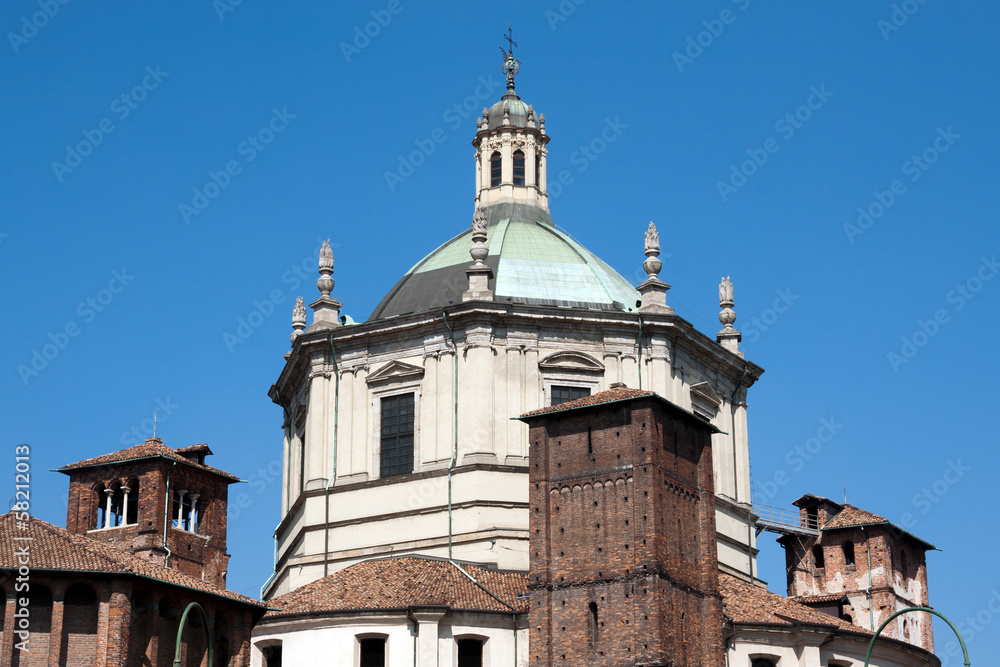 Milan - Basilica of San Lorenzo, dome on an octagonal drum