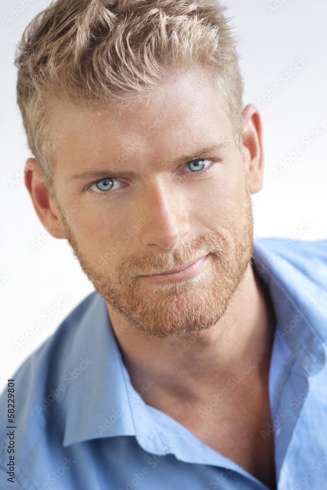 Obraz premium Young handsome man