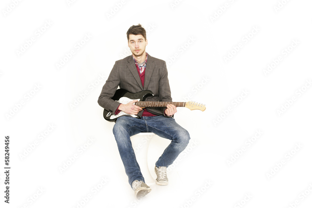 junger Mann mit Gitarre junger Mann mit Gitarre