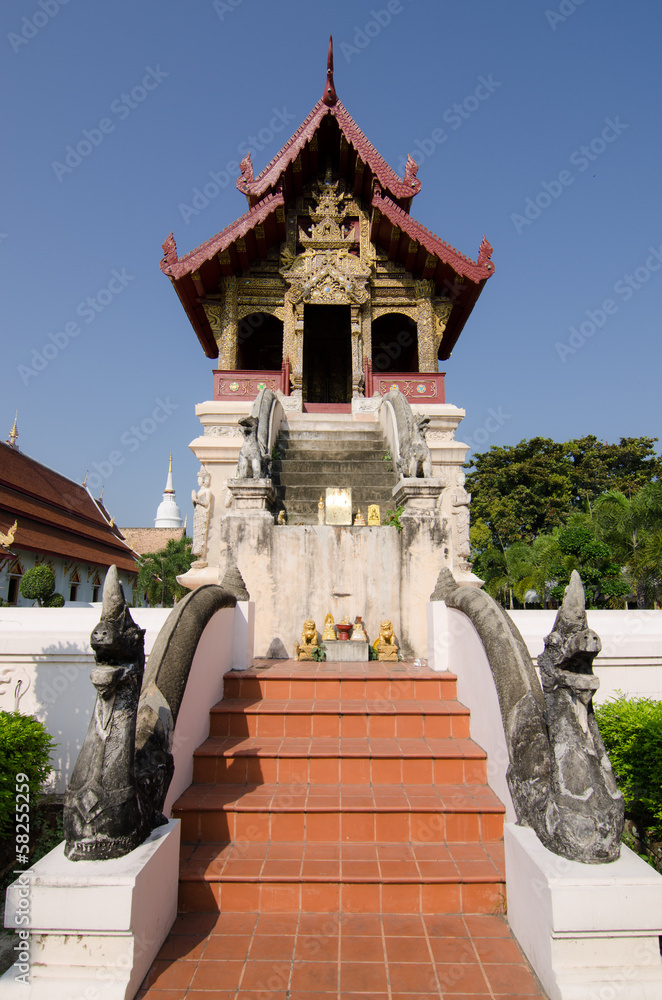 Naklejka premium Wat Phra Singh