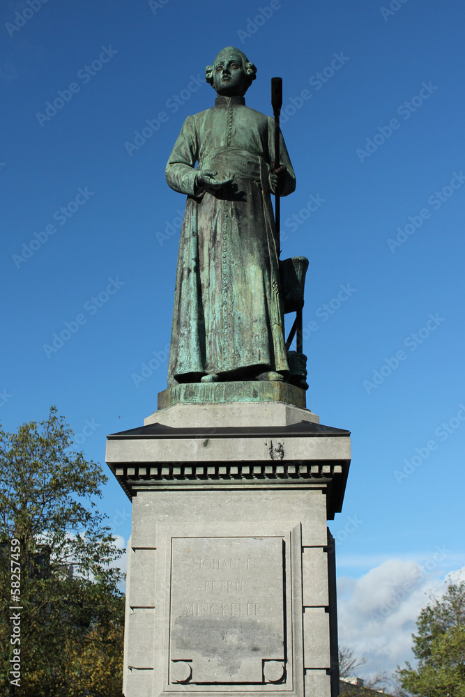 Statue Johannes Petrus Minckeleers Maastricht