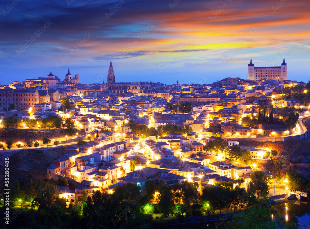 Naklejka premium General view of Toledo in morning