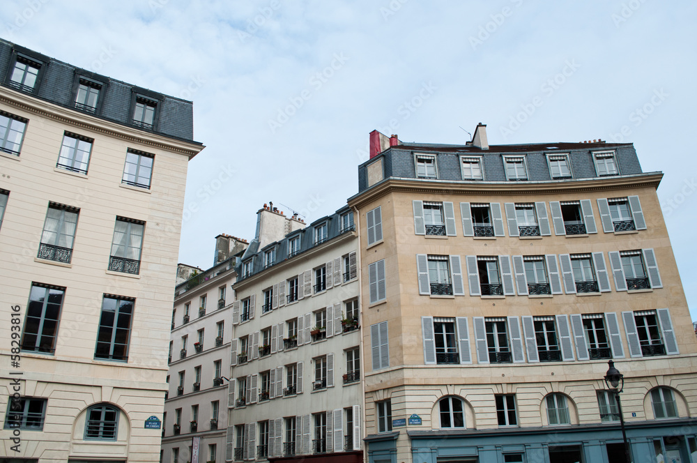 Fototapeta premium immeubles place de l'odéon à paris