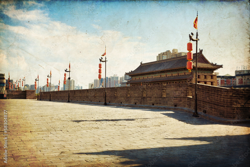 Fototapeta premium Xian - ancient city wall 