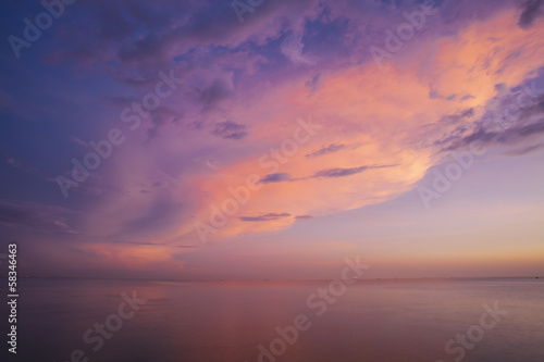 Fototapeta Naklejka Na Ścianę i Meble -  Beautiful Cloud