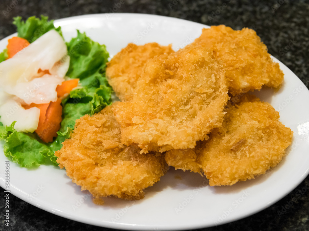 Deep-fried shrimp cakes Deep-fried shrimp cakes