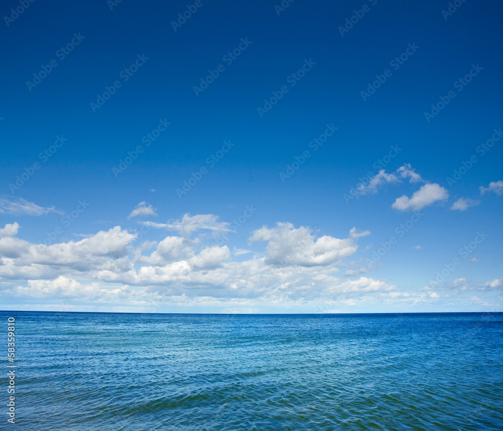 Fototapeta premium Blue sea