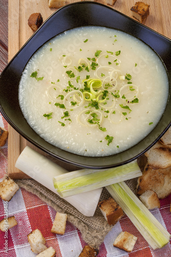 domestic leek soup with parsley and toasted bread