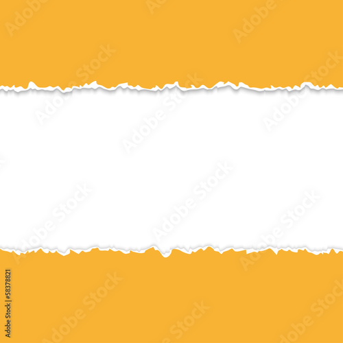 aufgerissenes Papier mit Textfreiraum
