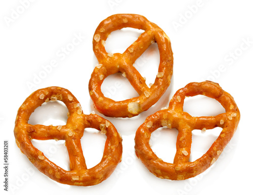 Murais de parede Tasty pretzels isolated on white