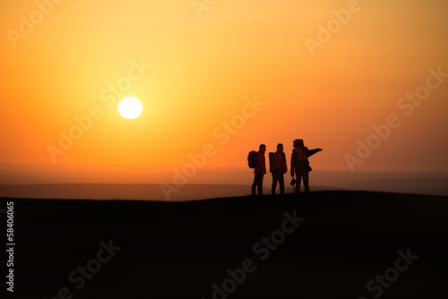 three hikers and chaoyang