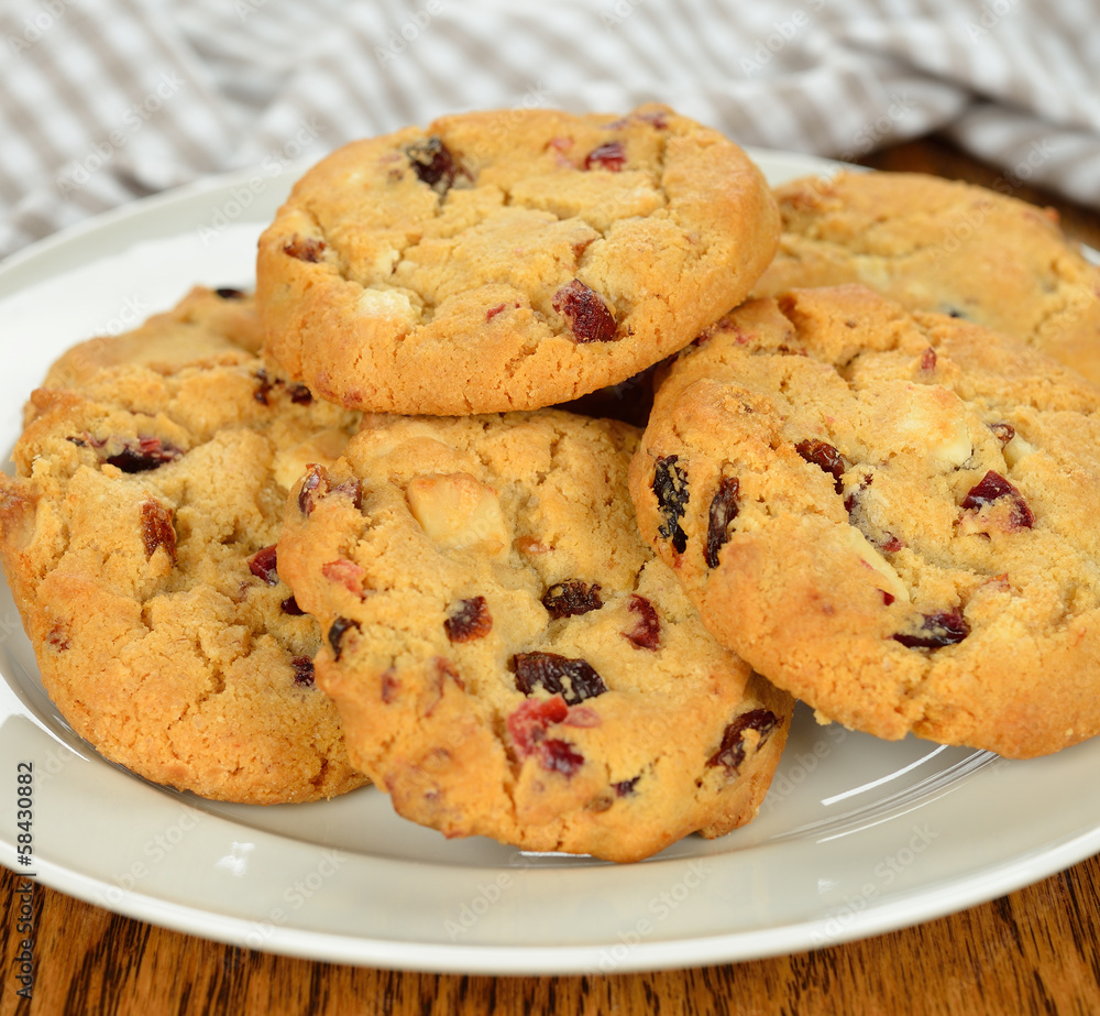 Cookies with cranberries