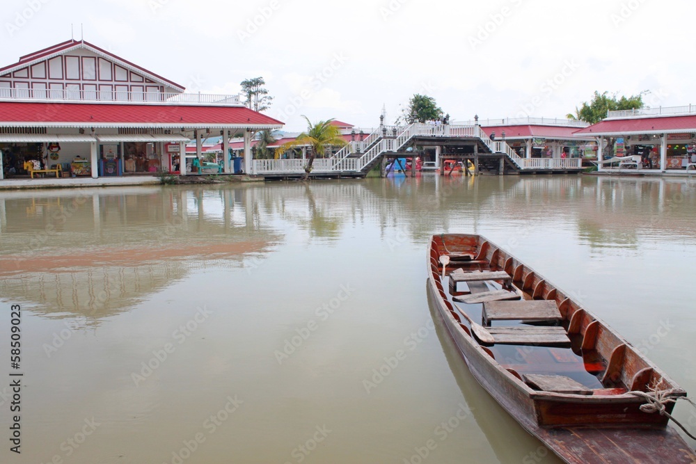 Hua Hin Floating Market,9 november 2013