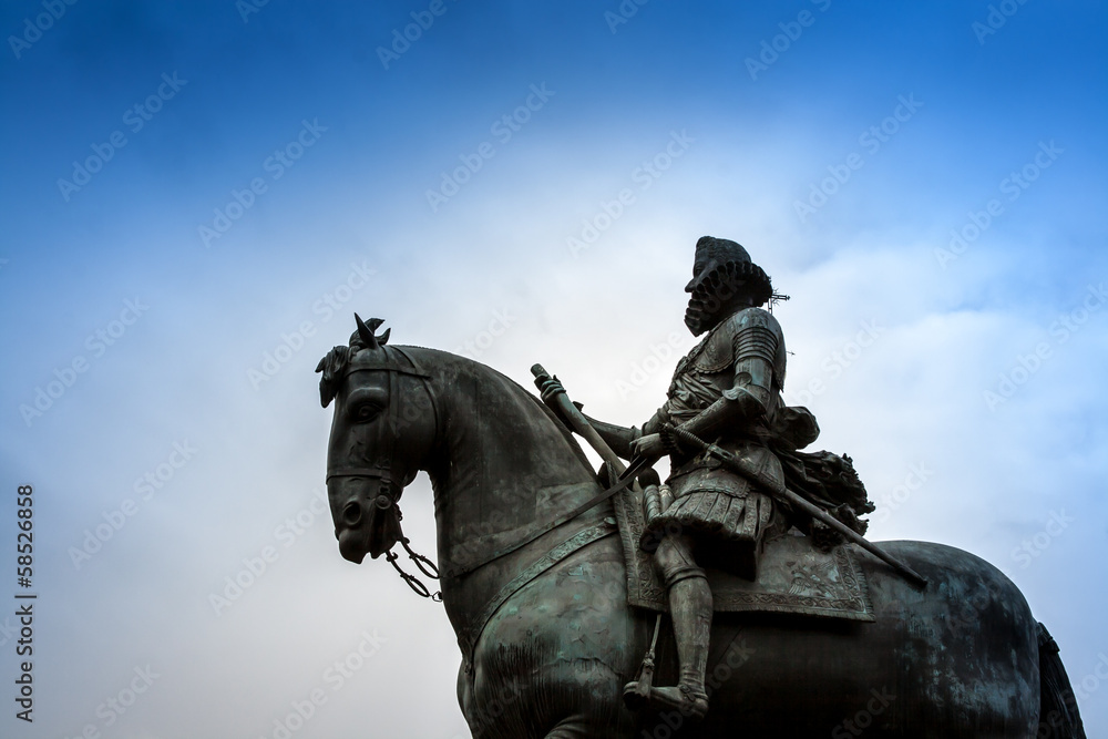 Obraz premium Statue Madrid