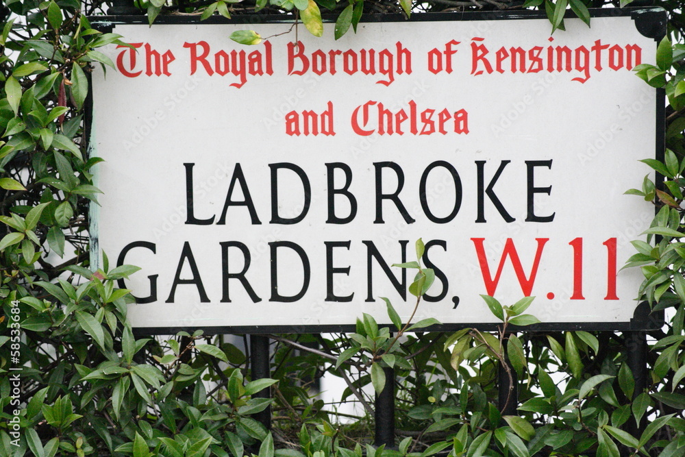 Obraz premium Ladbroke Grove a famous London street sign