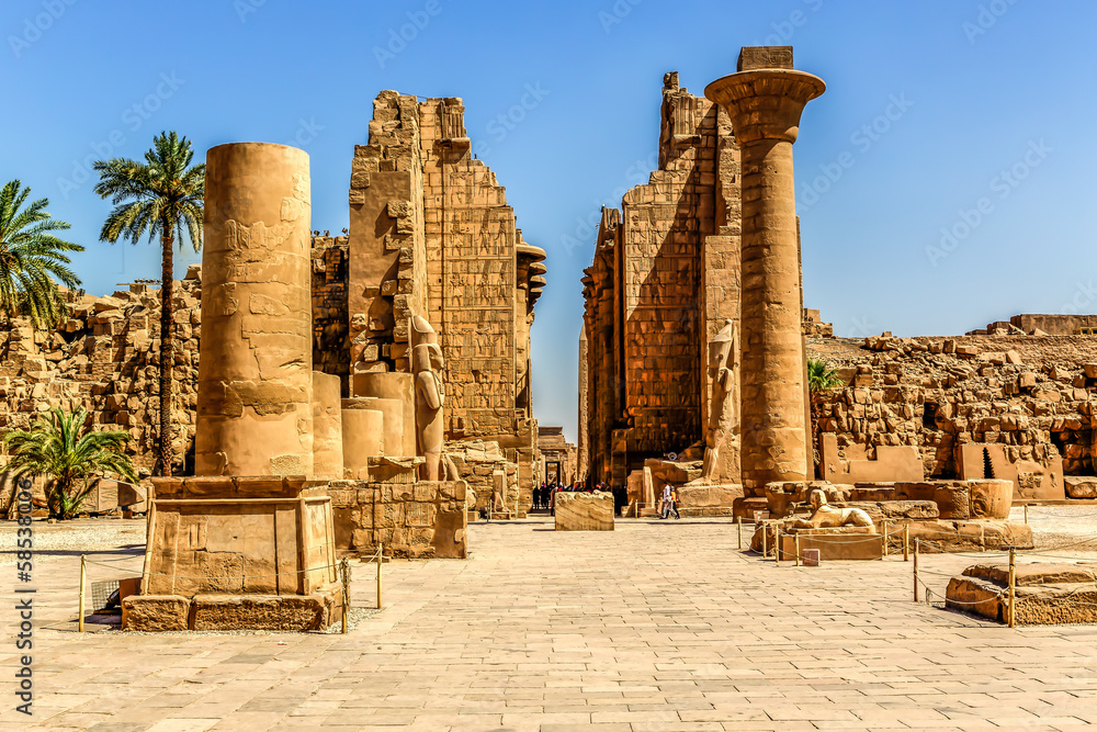Obraz premium Temple complex of Karnak in Luxor Egypt