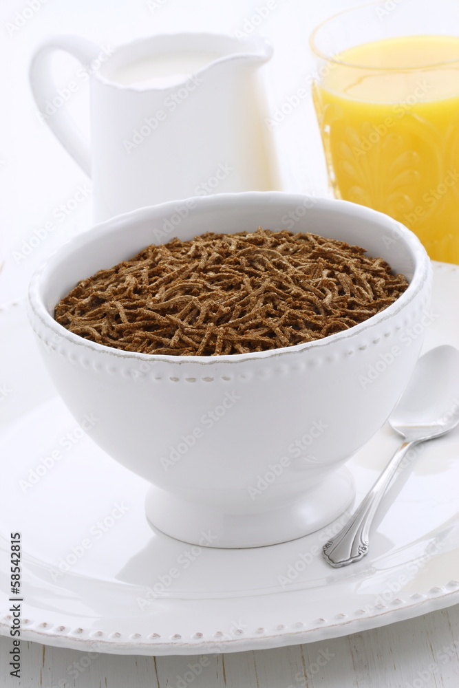 Delicious bran cereal breakfast Delicious bran cereal breakfast