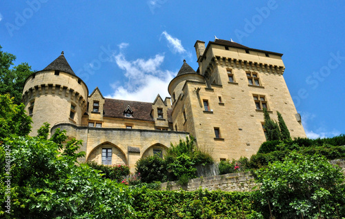 France, the picturesque village of La Roque Gageac in Dordogne photo